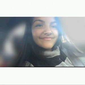 Meet your Posher, Skyla